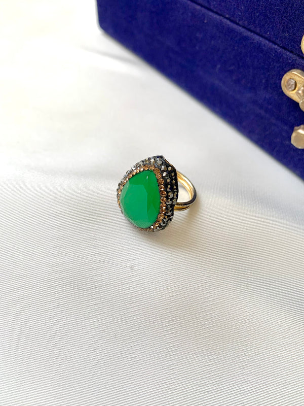 Cat Eye Green