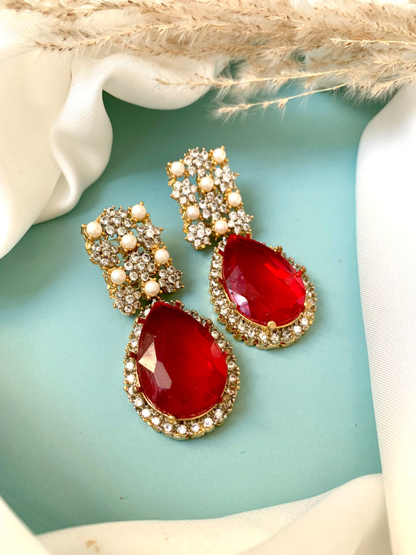 GLAMOUR GEMS